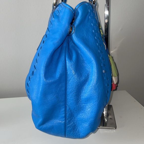 Isabella Fiore Blue Floral Shoulder Bag - Picture 3 of 13